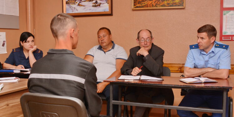 СОНК организовал прием сирот в ИК-1 по жилищным вопросам