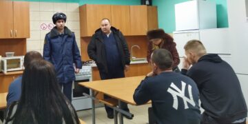 Члены ОНК РК посетили осужденных в УФИЦ-1