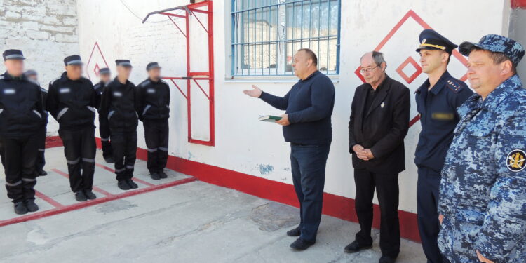 Проверка условий содержания в ИК-2