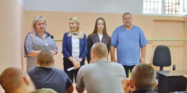 Представители ОНК Республики Крым и Общественного совета при УФСИН организовали в СИЗО-1 мероприятие в честь празднования Международного дня защиты детей